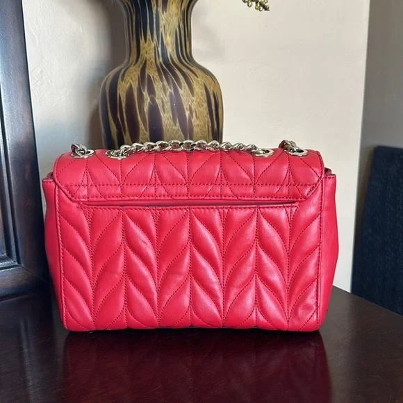 💥💥SOLD💥💥Beautiful Kate Spade Crossbody - Picture 2 of 4